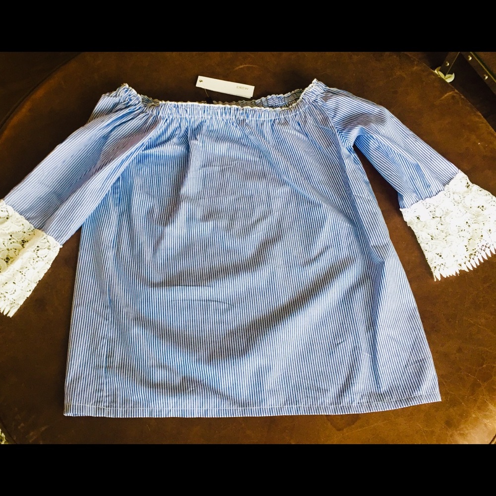 Drew Women’s Lace Stripe Blouse New Size Small